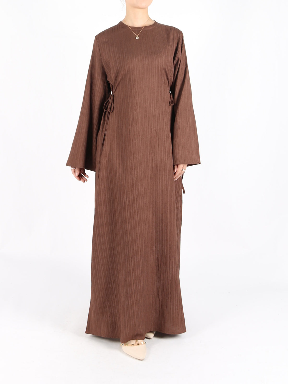FUMIDAR Yasmin Side-Tie Abaya in Coffee Brown — view 6