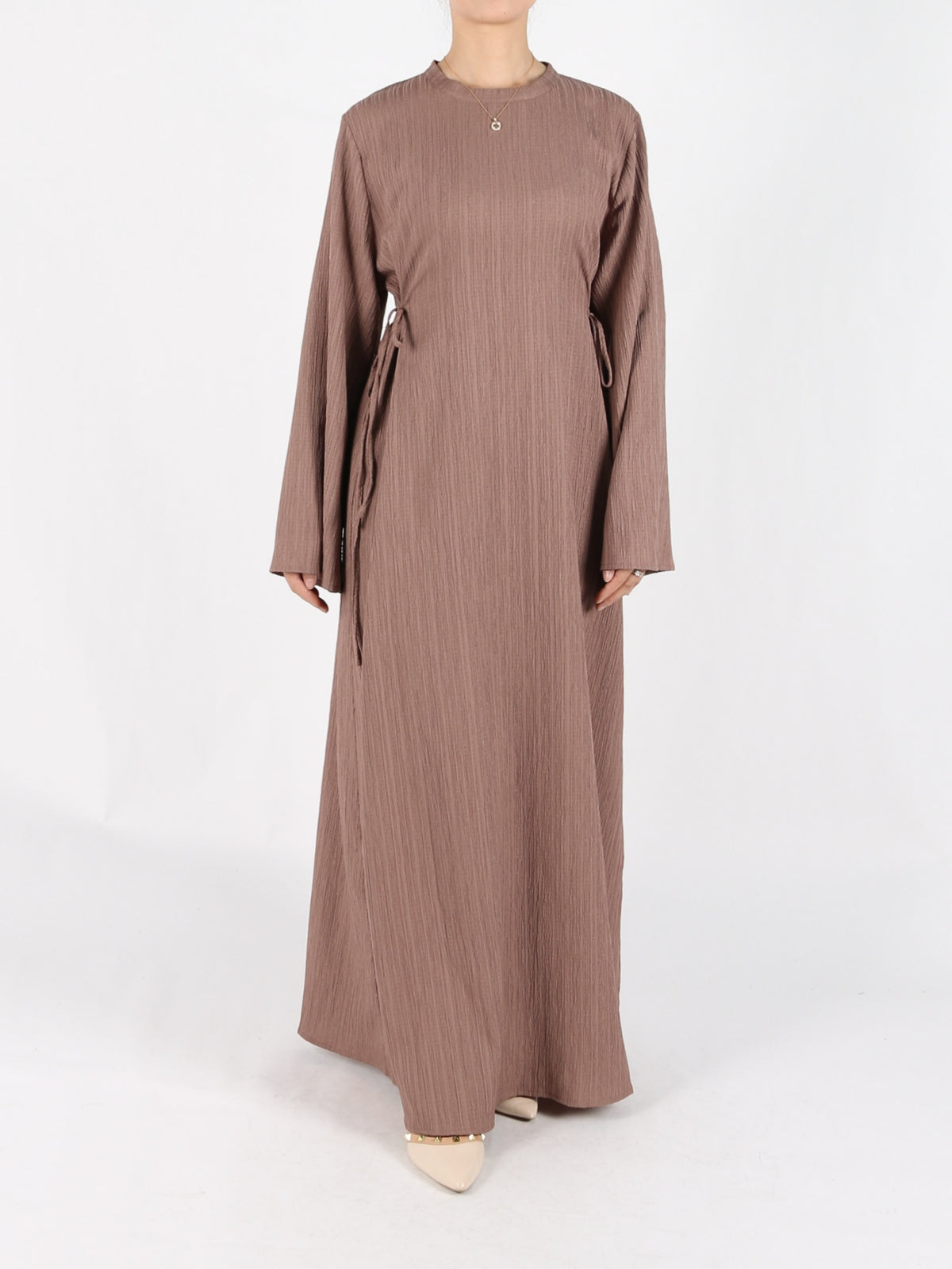 FUMIDAR Yasmin Side-Tie Abaya in Dusty Pink — view 2