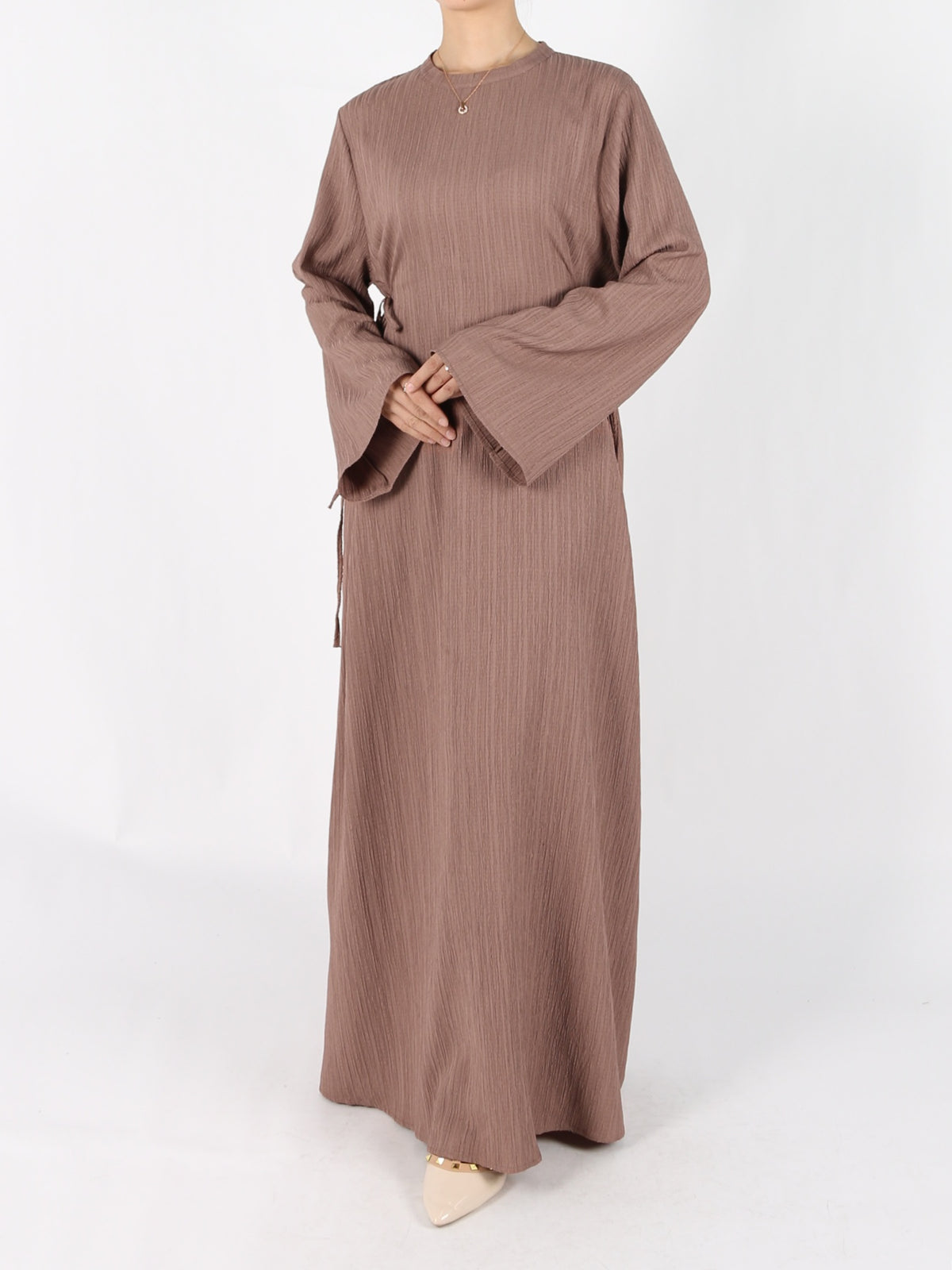 FUMIDAR Yasmin Side-Tie Abaya in Dusty Pink — view 5