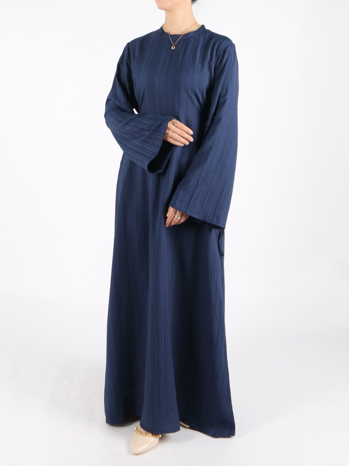 FUMIDAR Yasmin Side-Tie Abaya in Navy — view 4