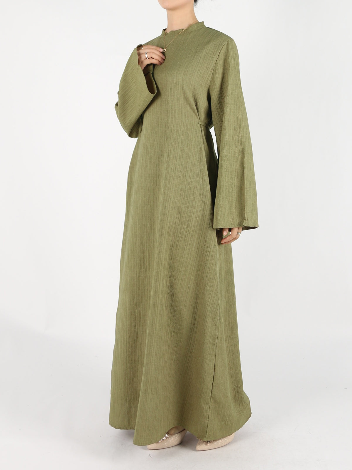 FUMIDAR Yasmin Side-Tie Abaya in Olive Green — view 2