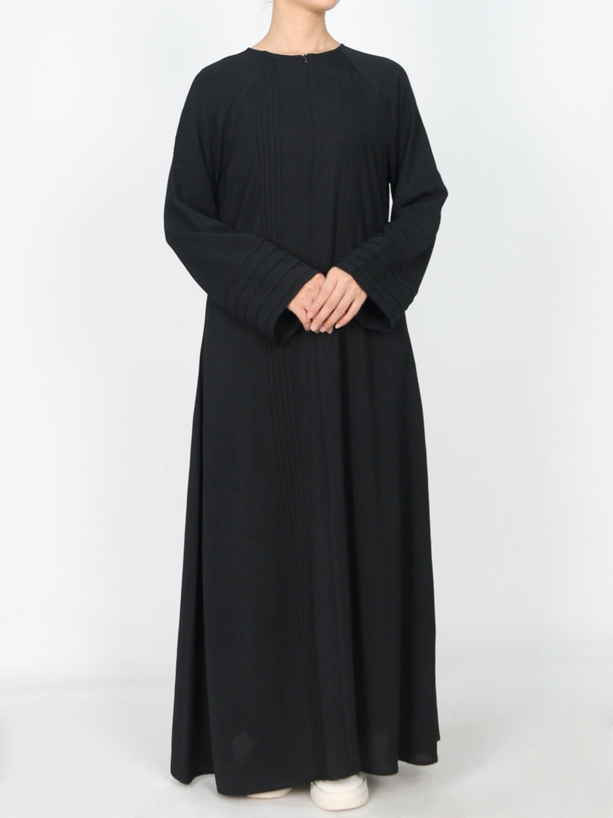 FUMIDAR Salma Pleated-Cuff Abaya in Black — view 3