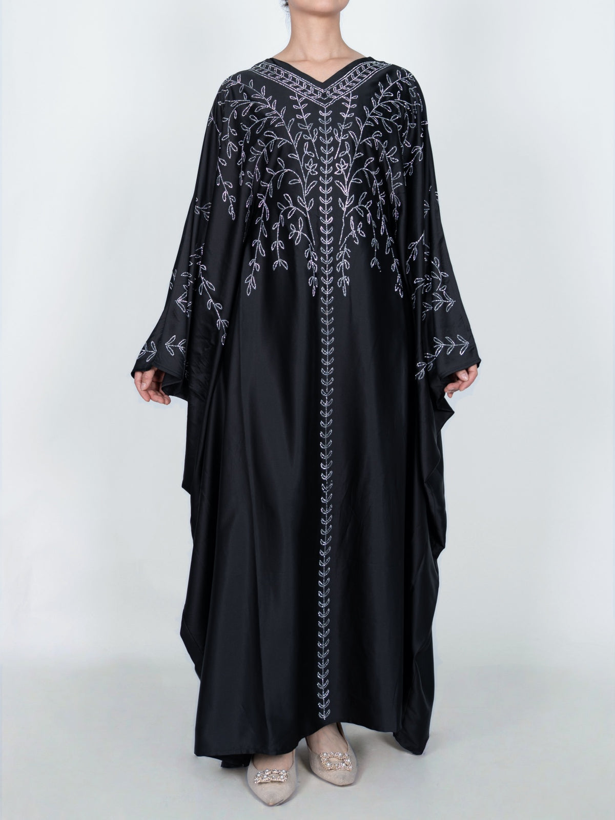 FUMIDAR Soraya Vine-Detail Kaftan in Black — view 3