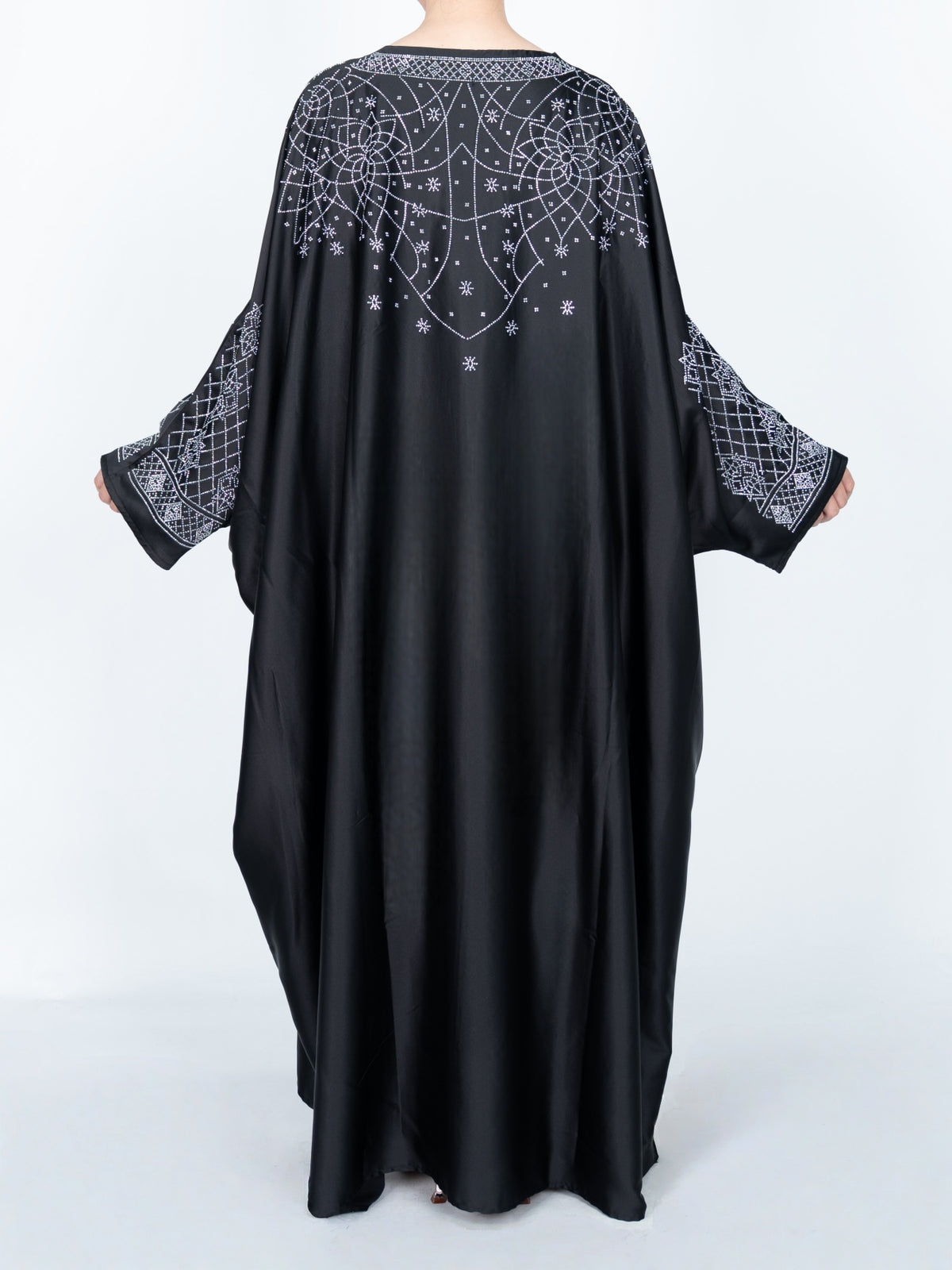 FUMIDAR Amal Geometric-Detail Kaftan in Black — view 4