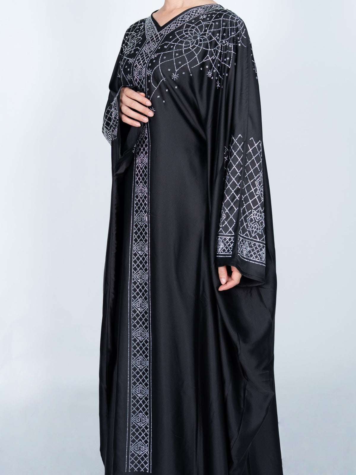 FUMIDAR Amal Geometric-Detail Kaftan in Black — view 6