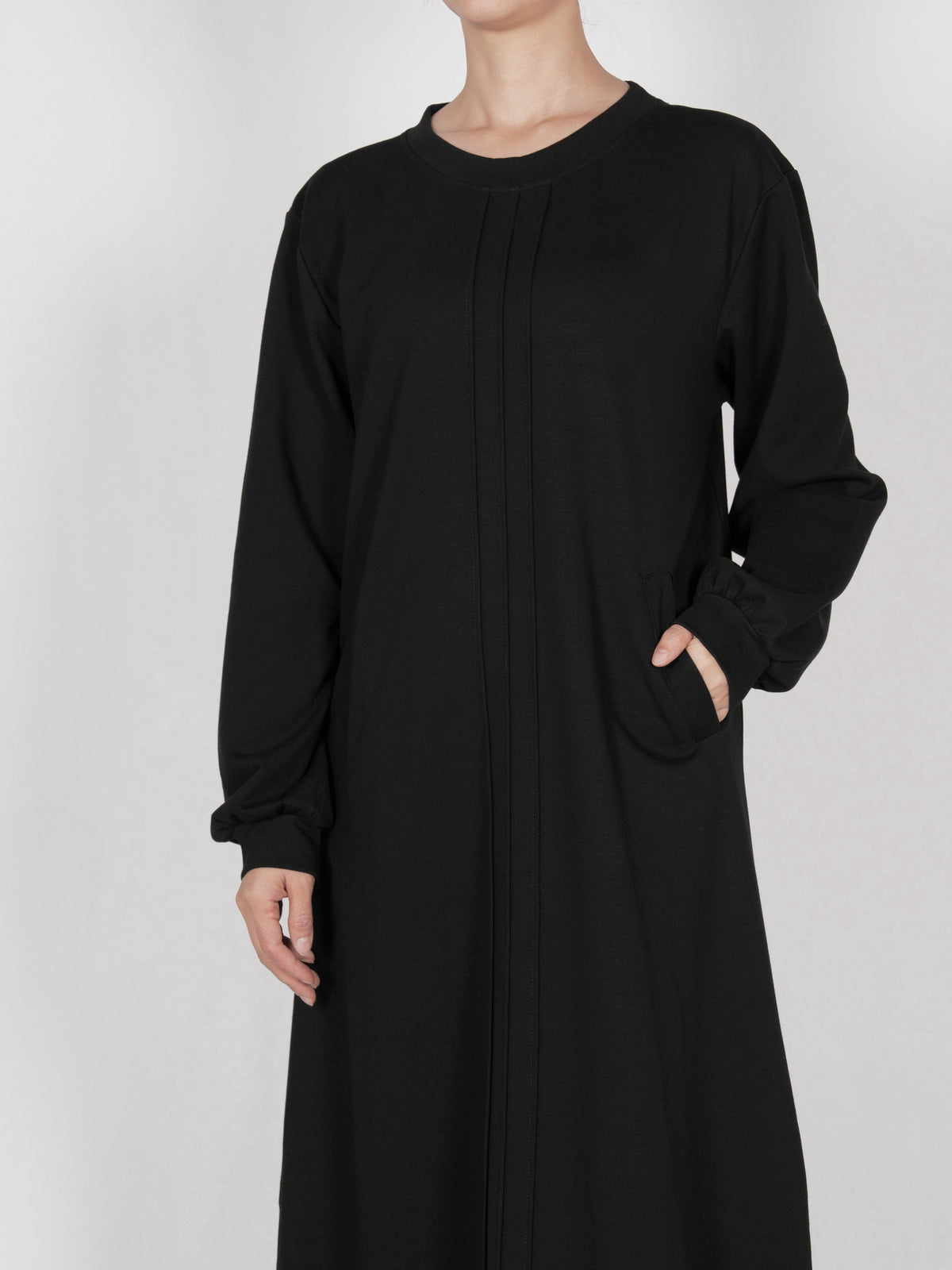 FUMIDAR Nadia Gathered-Yoke Abaya in Black — view 5
